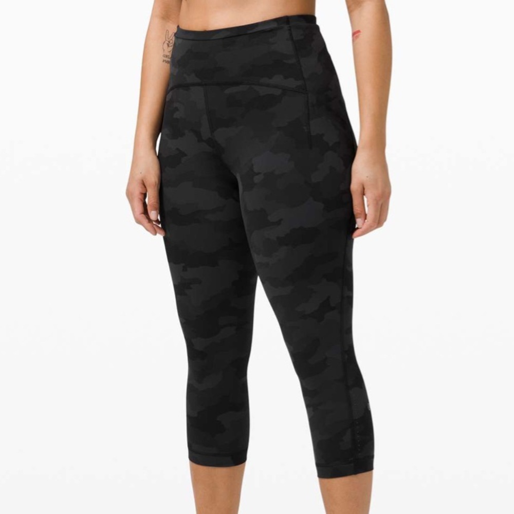 Lululemon Camo Swift Speed High-Rise Crop | Size 4, 21” Inseam, EUC